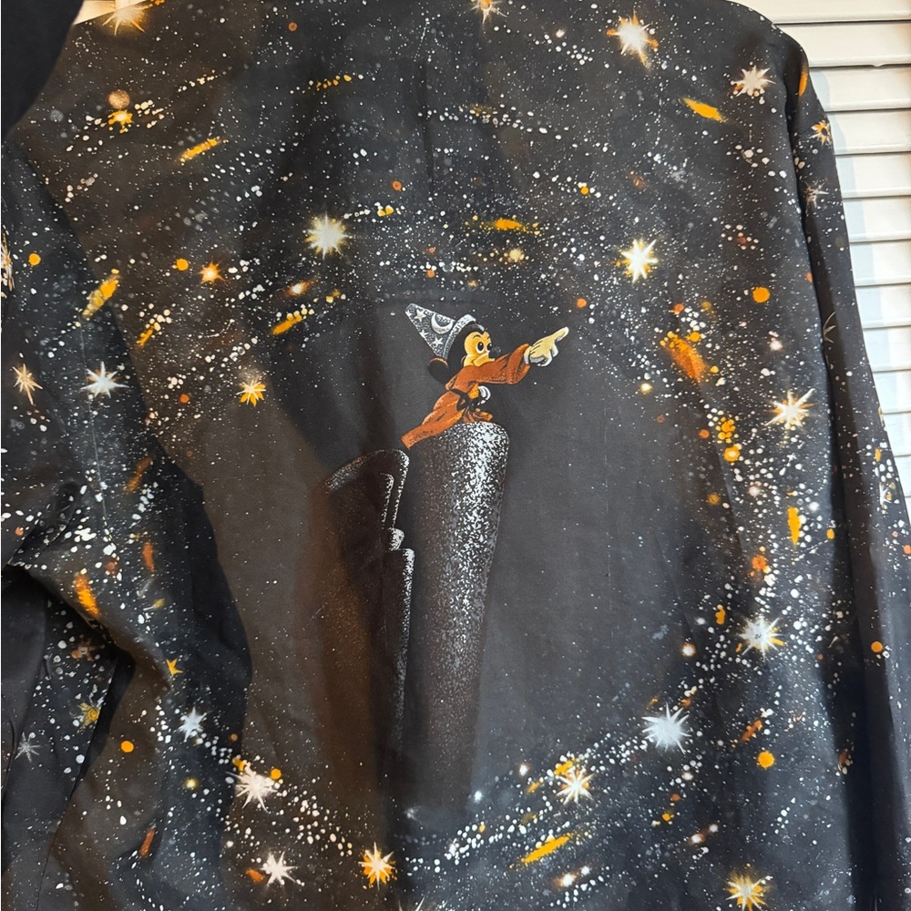 Vintage Mickey Mouse Button Down - Picture 4 of 4